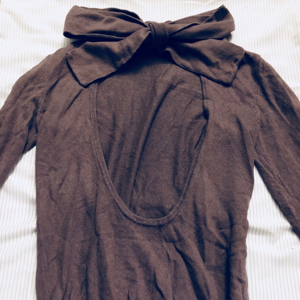 Open Back Moda Sweater